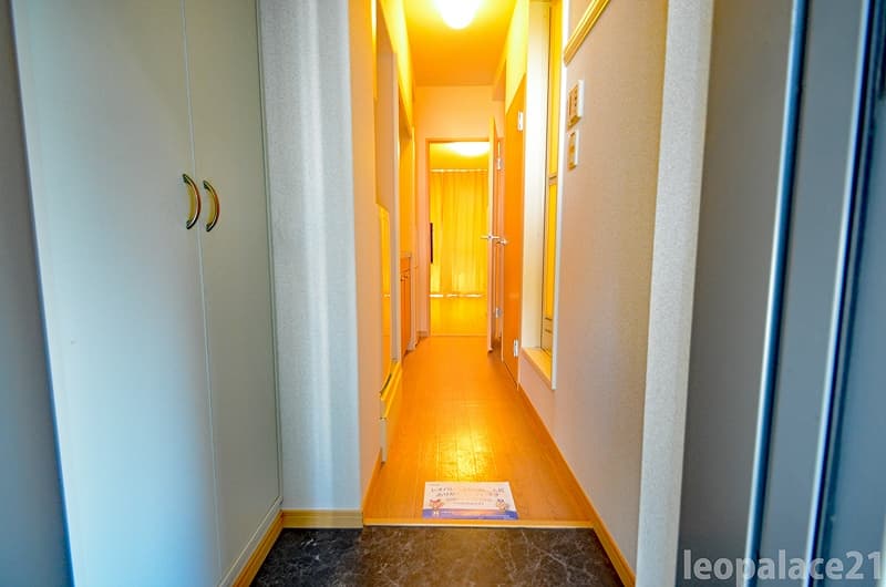 Preview interior of leopalace Shimo