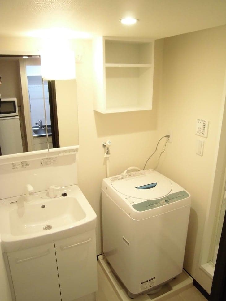 Room image 8
