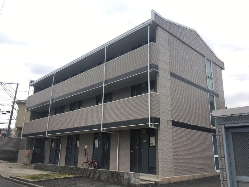 Main exterior of leopalace Kumi