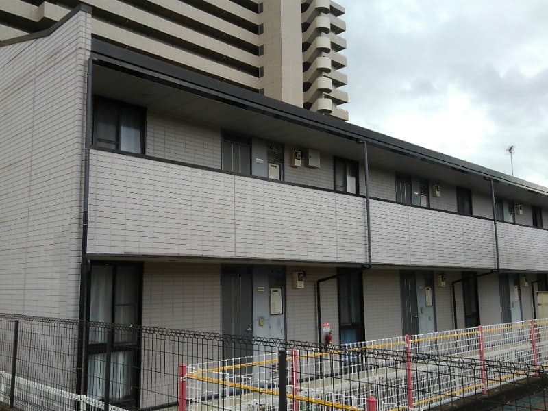 Main exterior of leopalace Viveur