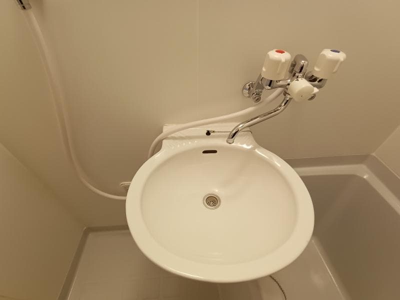 Room image 11