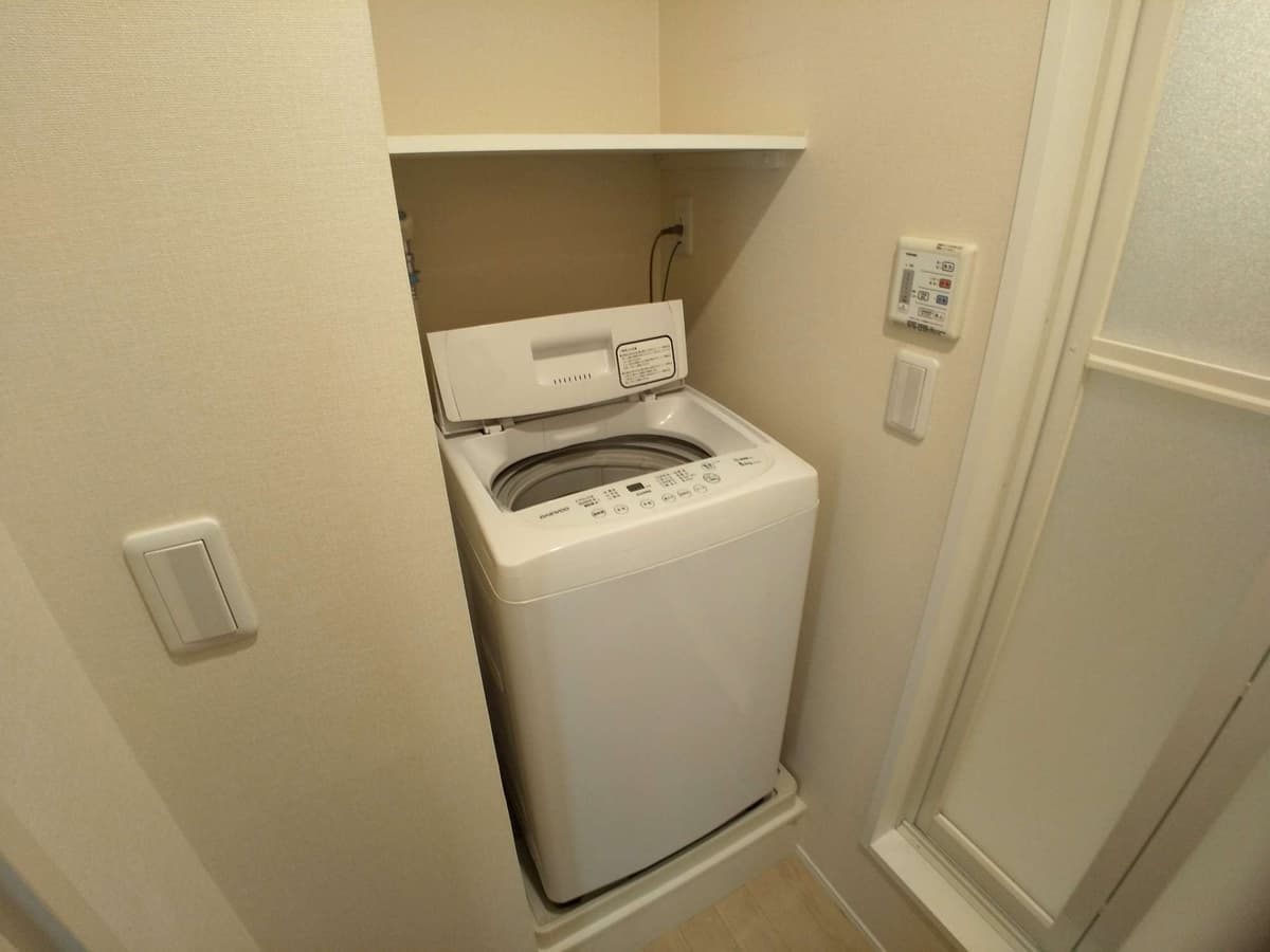 Room image 15