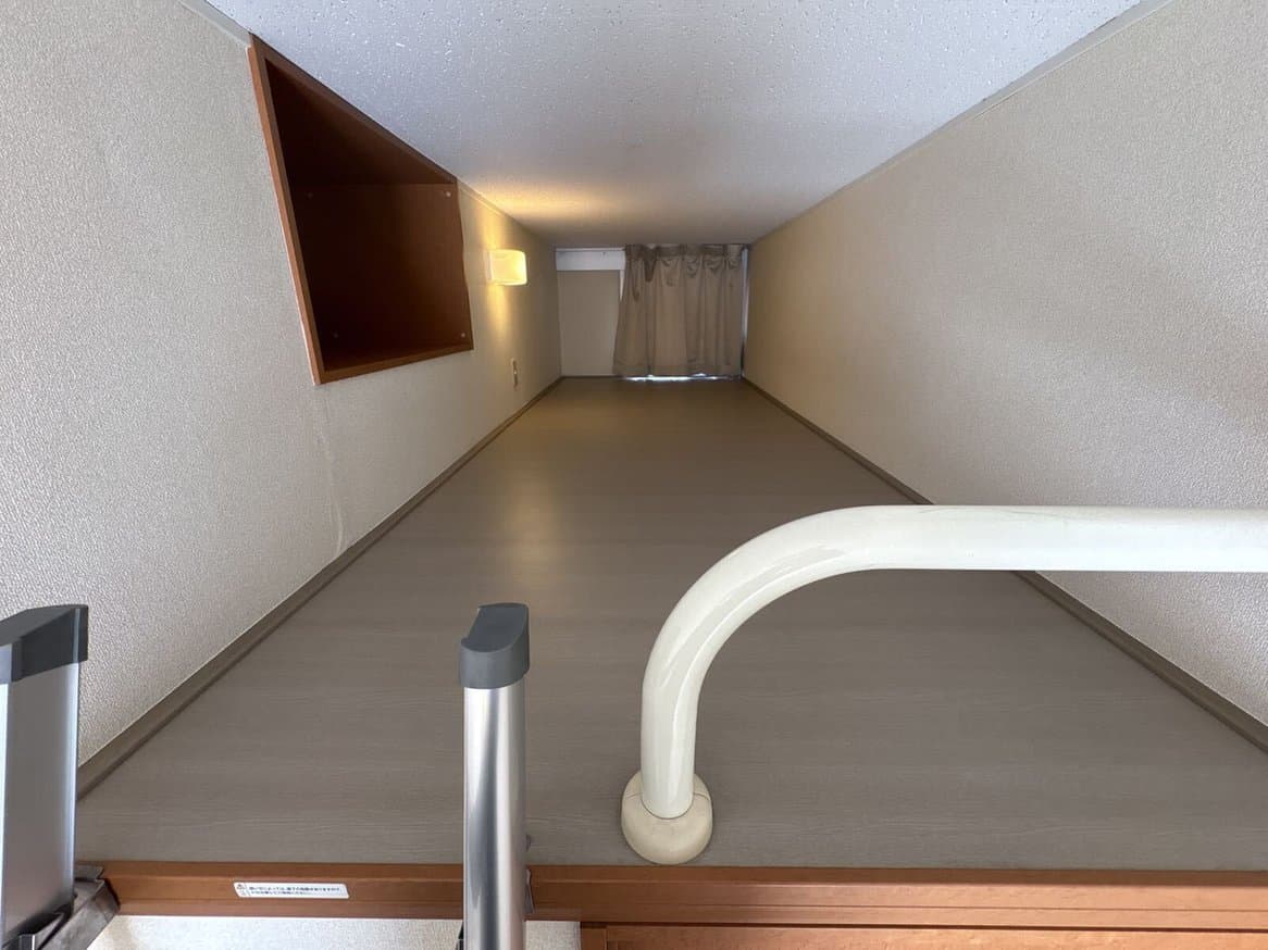 Room image 10