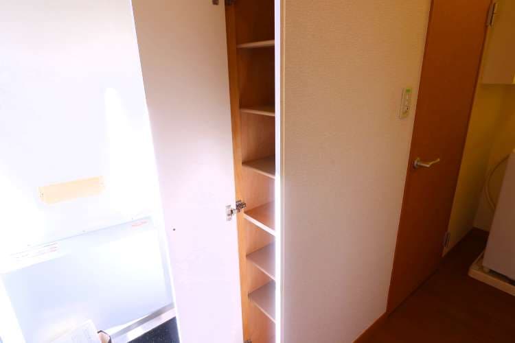 Room image 11
