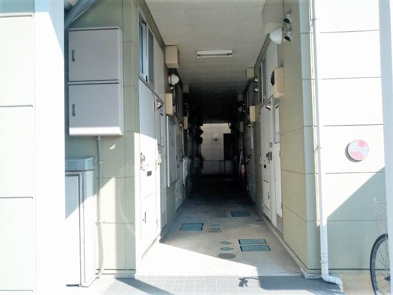 Room image 16