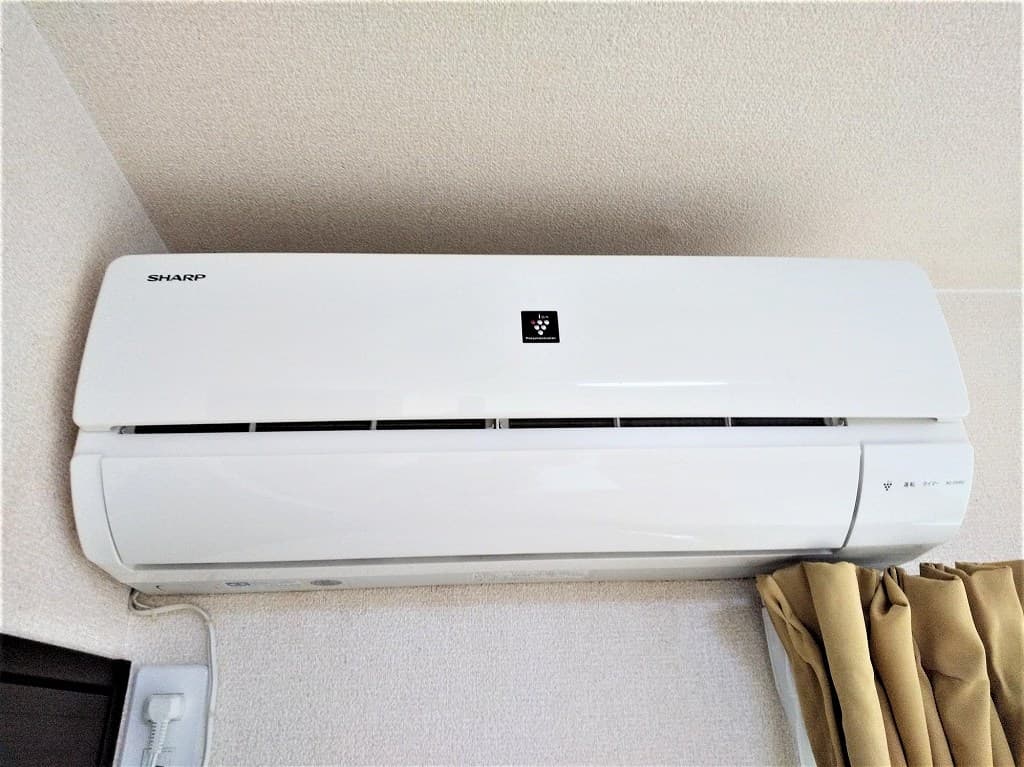 Room image 15
