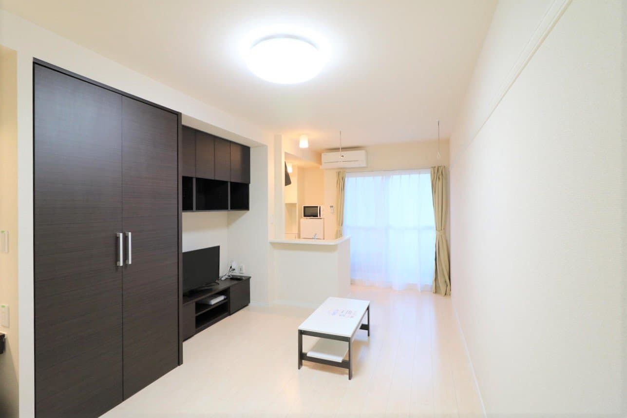 Preview interior of LEONEXT NOAH