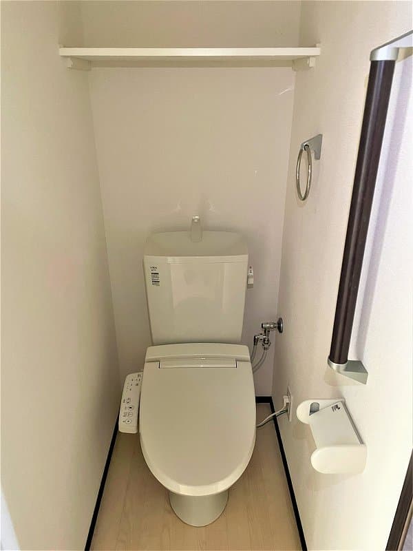 Room image 11