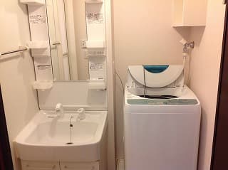 Room image 9