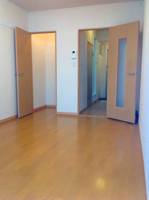 Room image 13