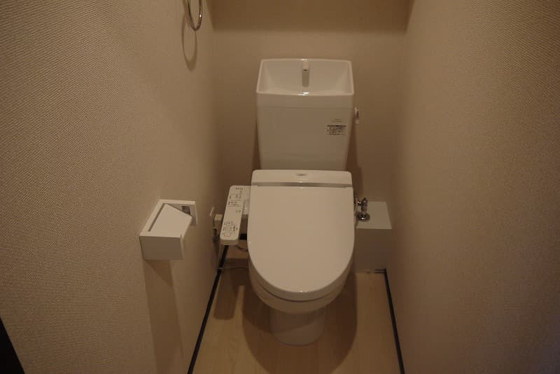 Room image 9