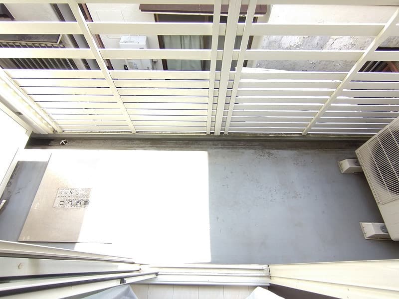 Room image 16
