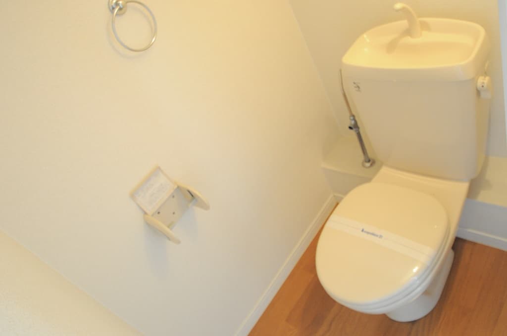 Room image 9