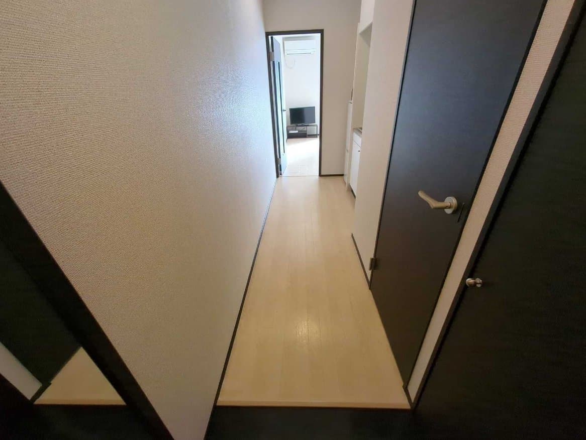 Room image 12