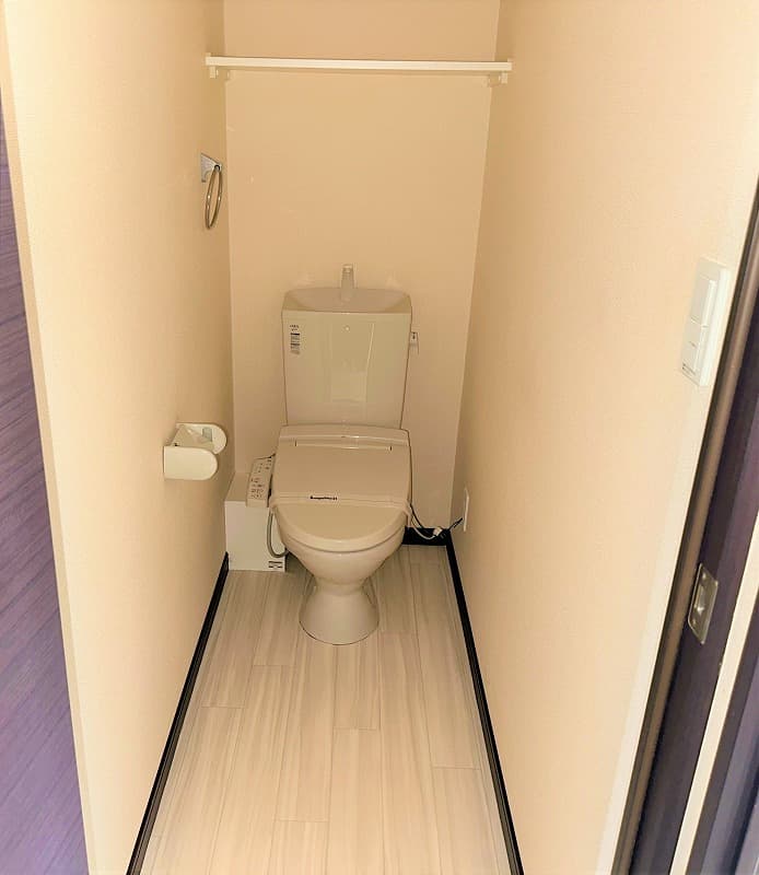 Room image 15