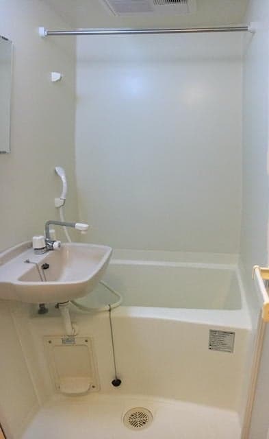 Room image 13