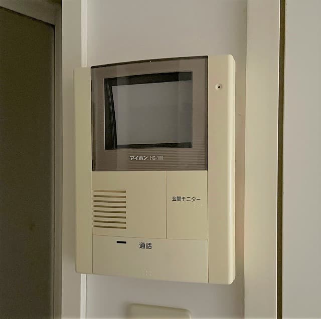 Room image 9