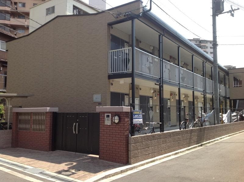 Main exterior of leopalace Miyako A
