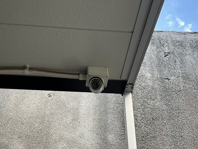 Room image 16