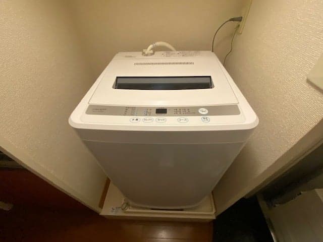 Room image 10