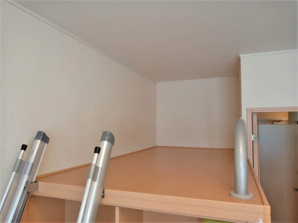 Room image 16