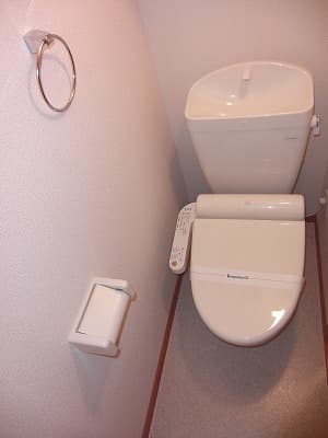 Room image 16