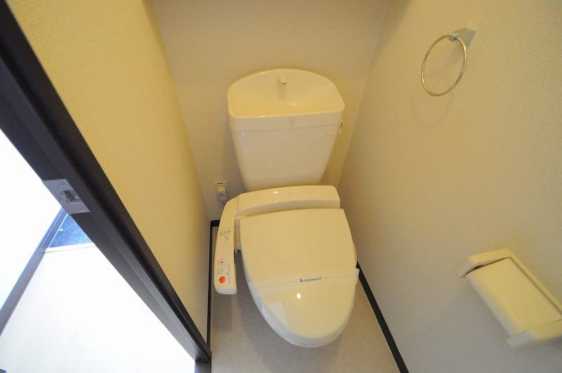 Room image 8