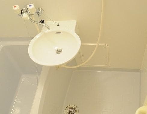 Room image 8