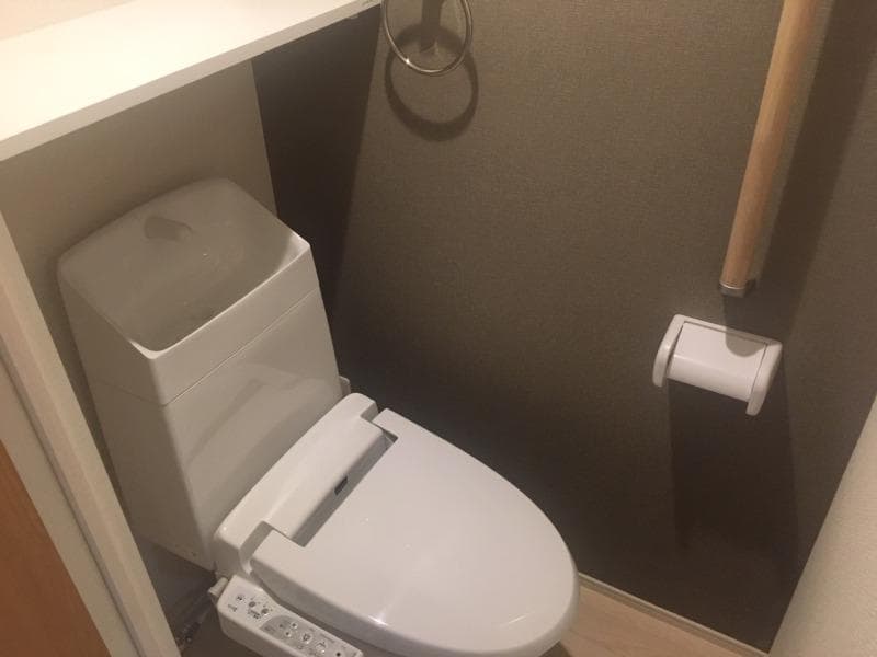Room image 10