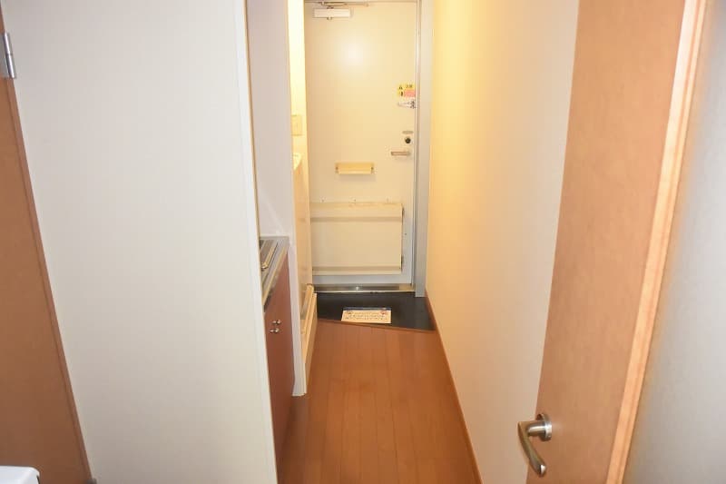 Room image 10