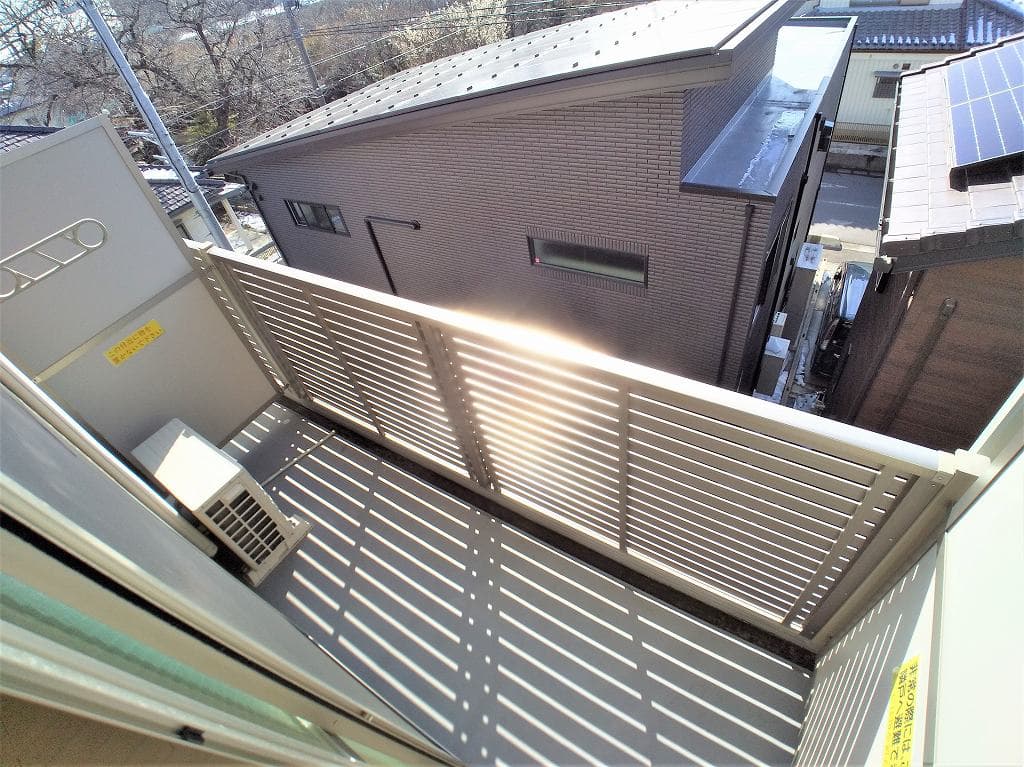 Room image 12
