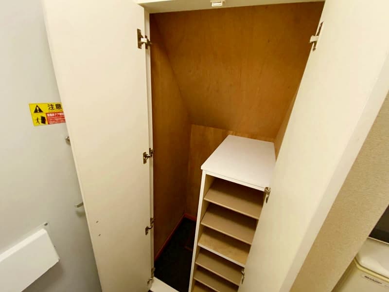 Room image 13