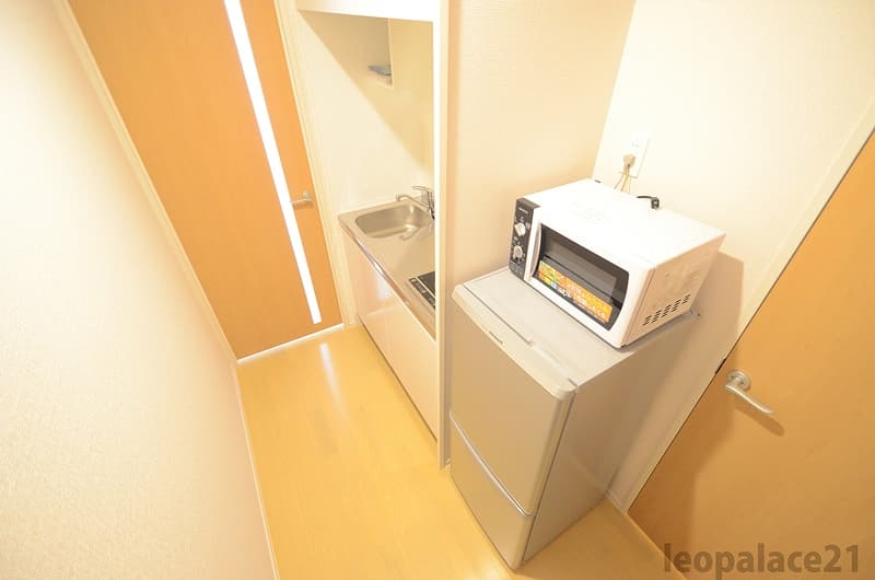 Room image 13