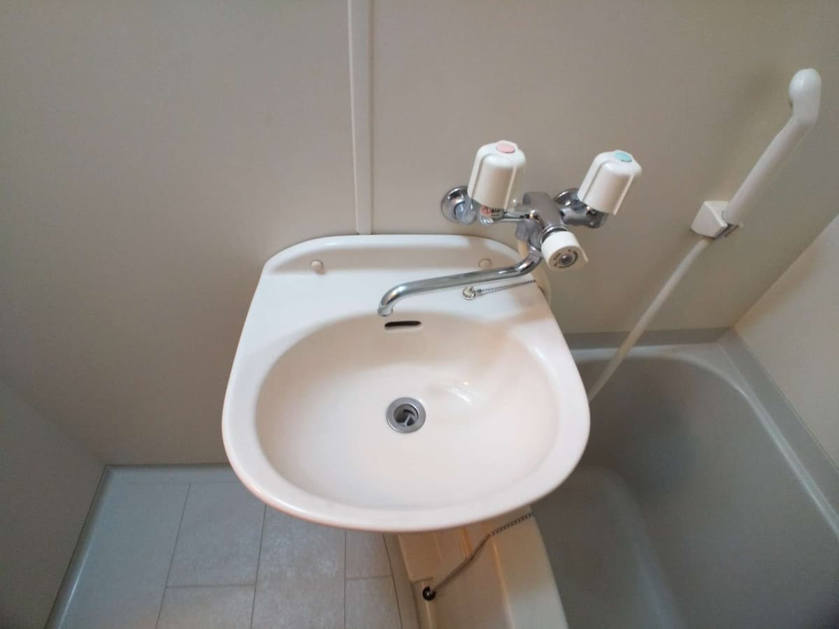 Room image 11