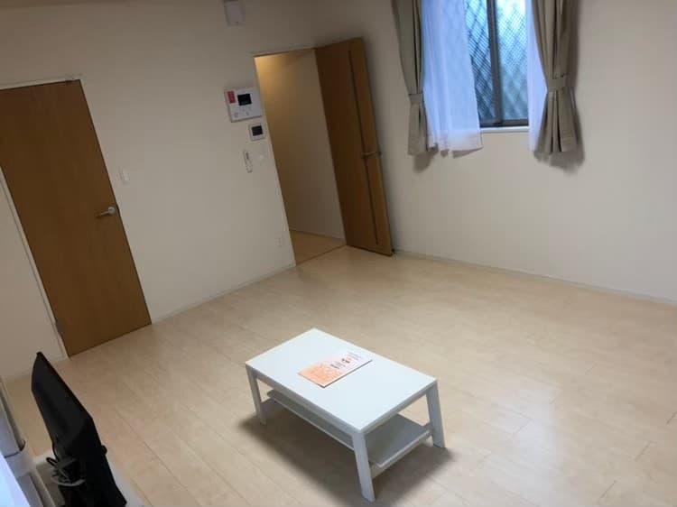 Room image 9