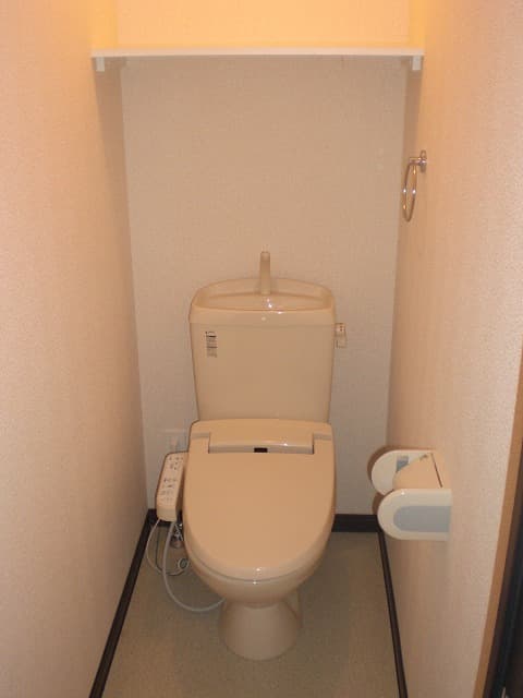 Room image 14