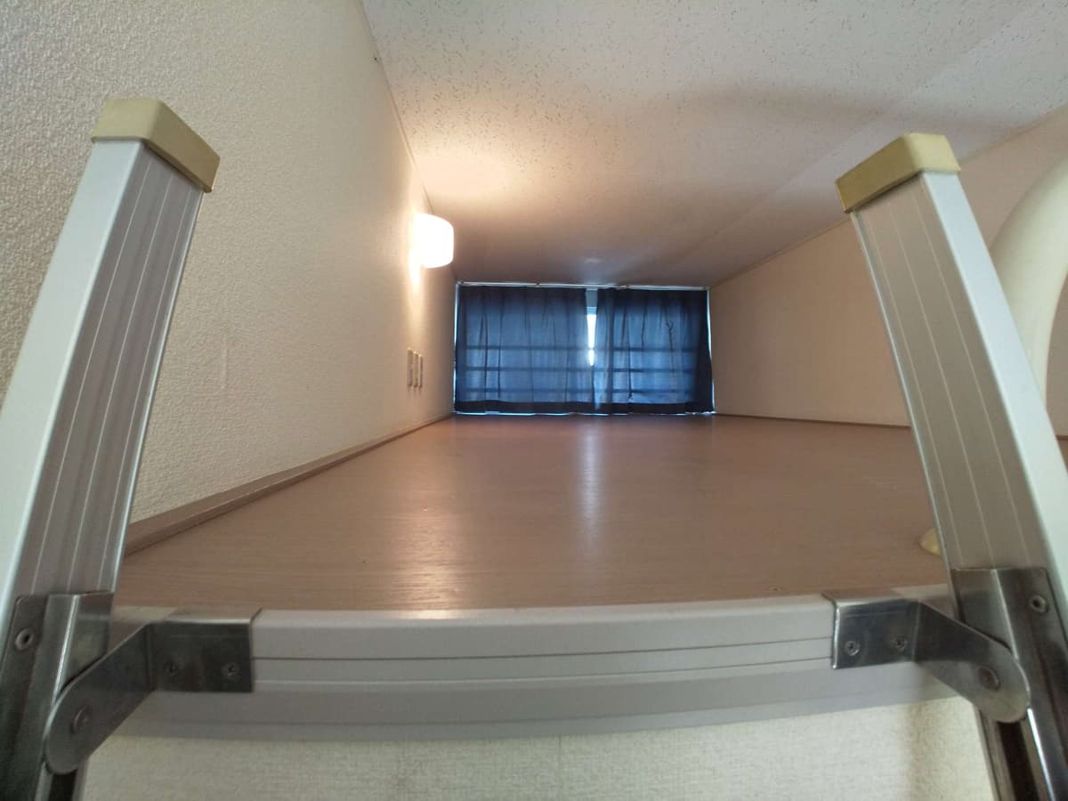 Room image 15