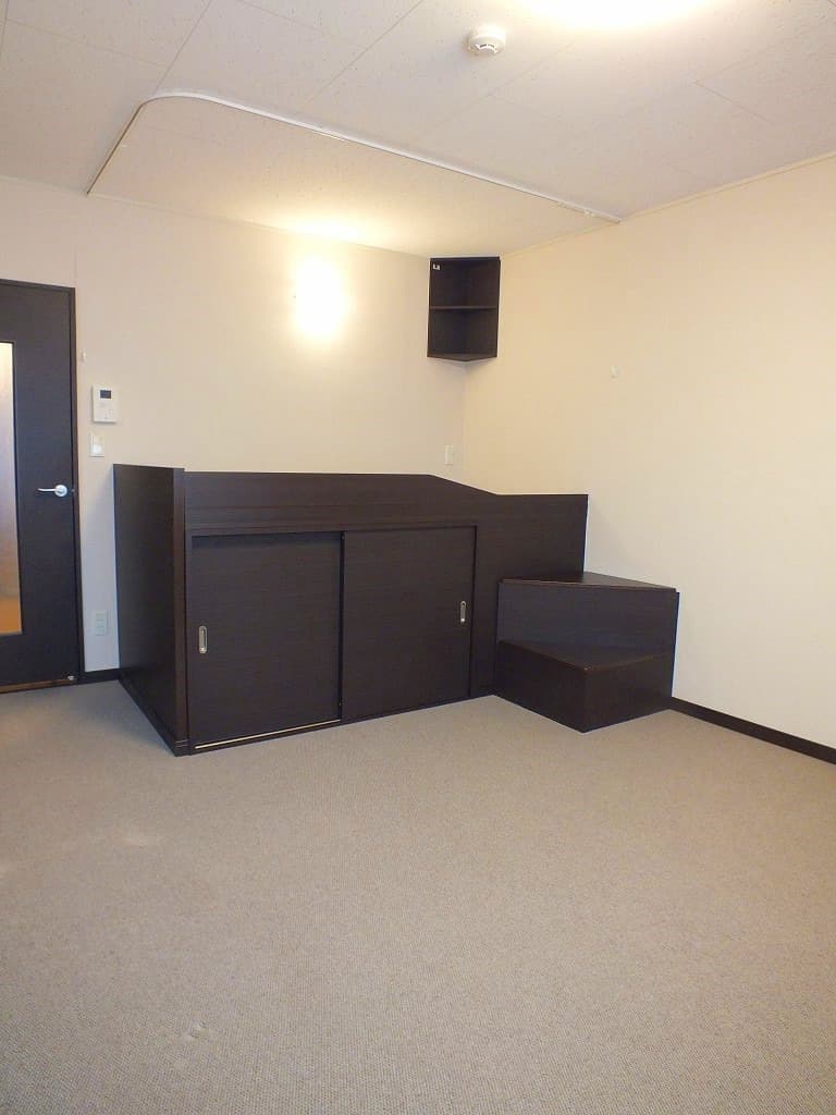Preview interior of LEONEXT Loisir