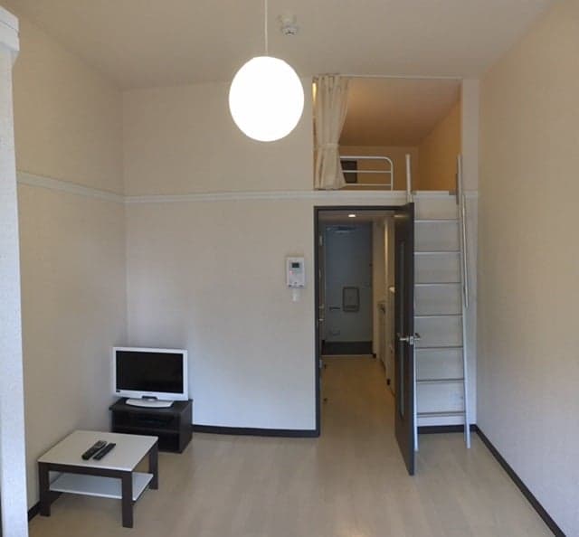 Preview interior of LEONEXT Enishi