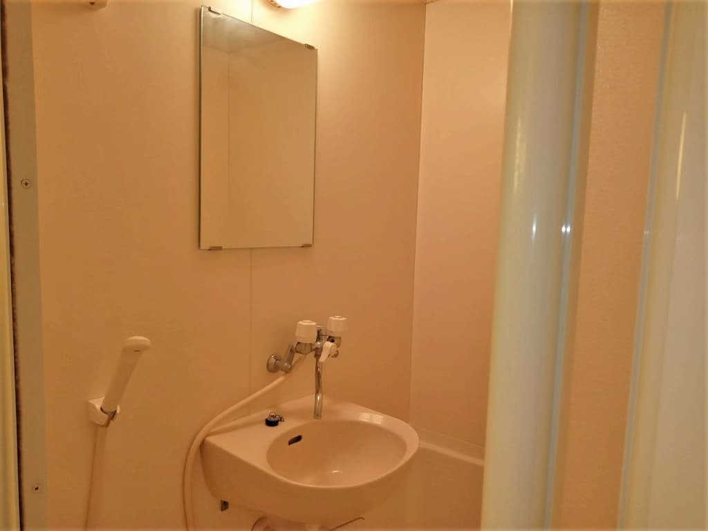 Room image 14