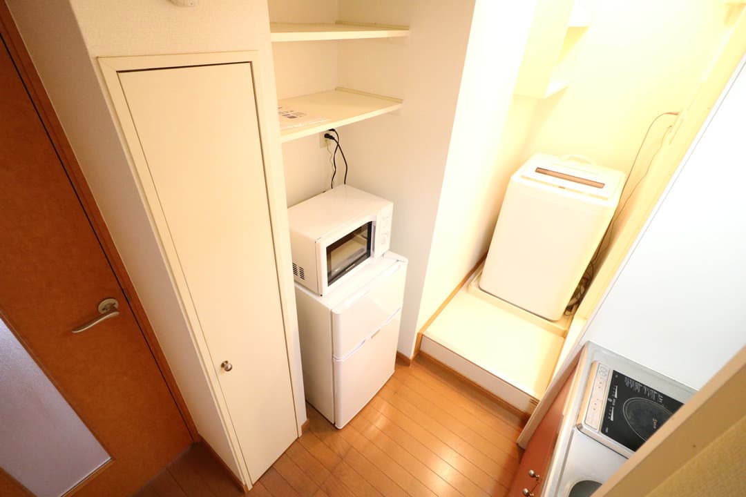 Room image 16