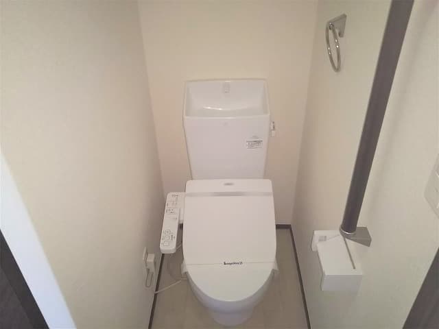 Room image 12