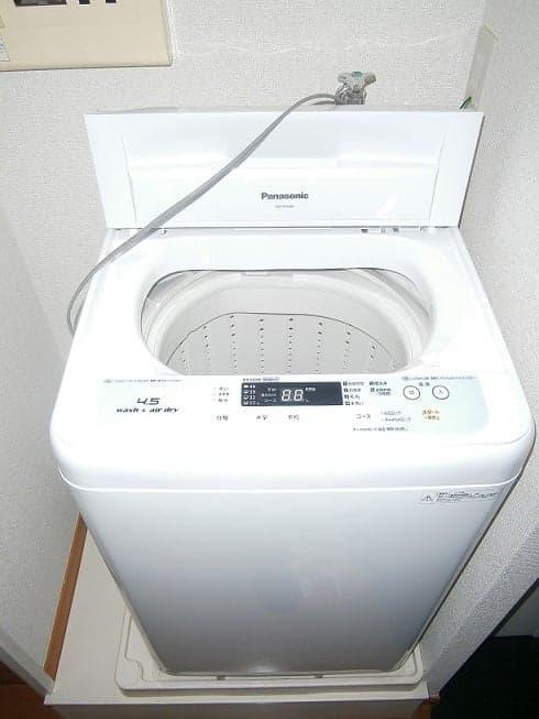 Room image 13