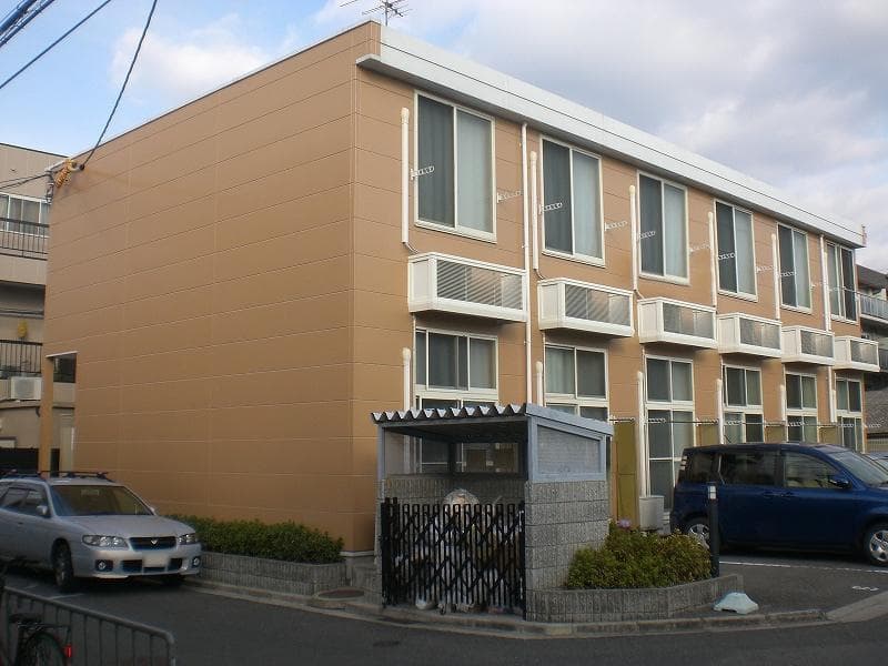 Main exterior of leopalace Asuka