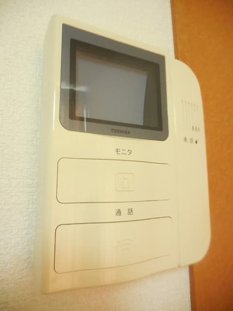 Room image 16