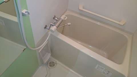 Room image 12