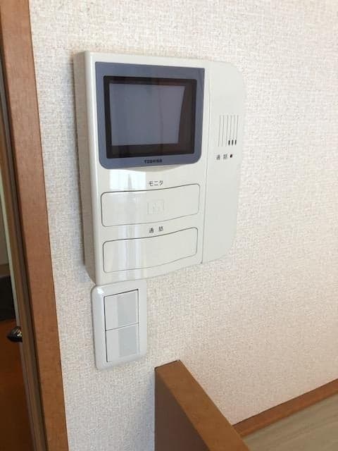 Room image 16