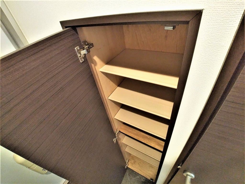 Room image 16