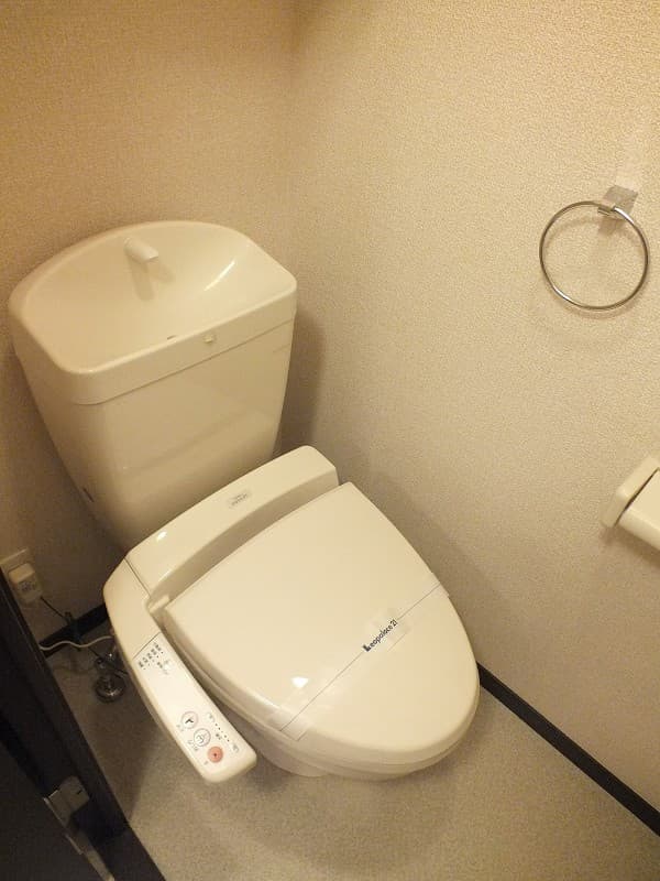 Room image 11
