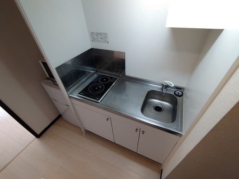 Room image 8